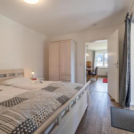 Haus Eva 1 Apartment *